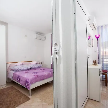 Lux Mare By The Sea & Baska Voda